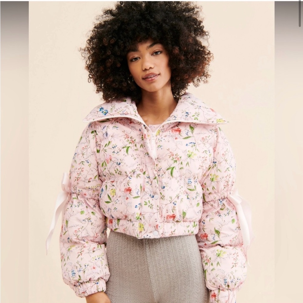 SELKIE Puffer with Bow Details- Super CUTE, Small EUC